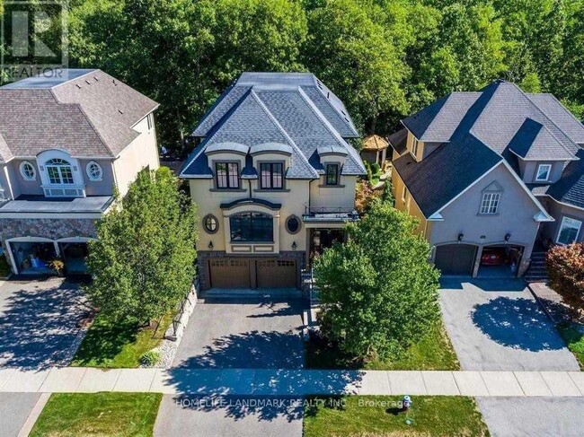 2195 Providence Rd in Oakville, ON - Building Photo - Building Photo