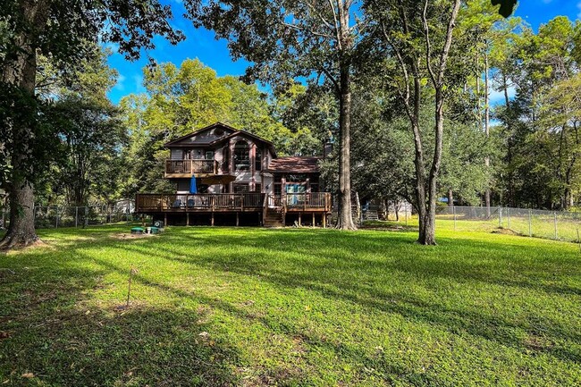 property at 191 Deerwood Trl