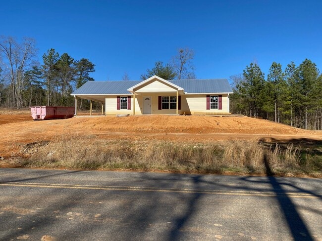 306 Silver Run Rd in Munford, AL - Building Photo - Building Photo