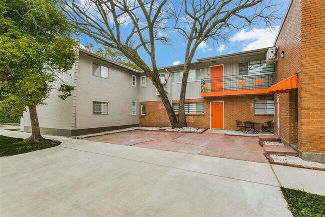 4202 Stanford St-Unit -04 in Houston, TX - Building Photo - Building Photo