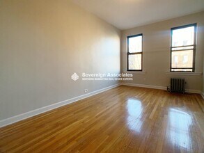 590 Fort Washington Ave in New York, NY - Building Photo - Building Photo