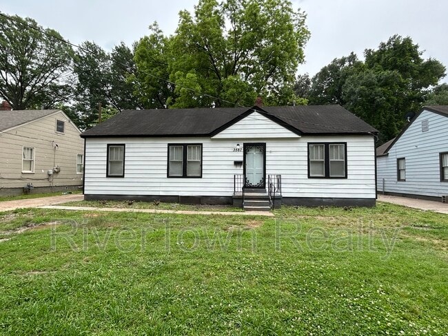 property at 3587 Fairmont Ave