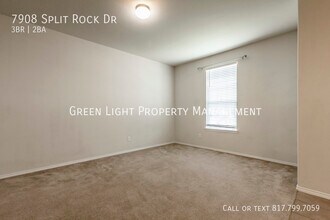 7908 Split Rock Dr in Fort Worth, TX - Building Photo - Building Photo