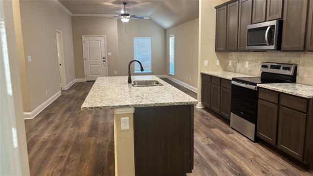 630 Pikes Pl in Sherman, TX - Building Photo - Building Photo
