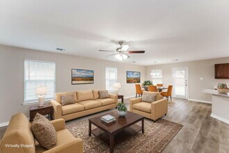 20727 Dickinson Manor Ln in Cypress, TX - Foto de edificio - Building Photo