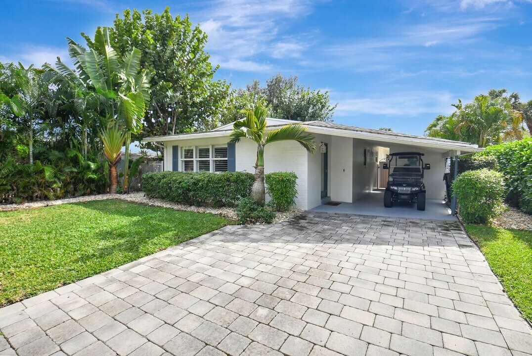 14 NE 5th St in Delray Beach, FL - Building Photo