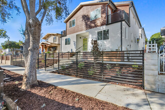 5307 Oakland St in Los Angeles, CA - Building Photo - Building Photo