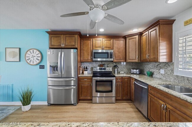 property at 1006 SE 46th St
