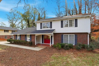 520 Willeo Rd in Roswell, GA - Building Photo - Building Photo