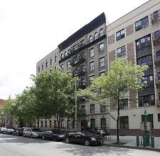 2041 5th Ave in New York, NY - Building Photo - Building Photo