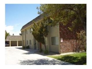 426 N Buena Vista St in Hemet, CA - Building Photo - Building Photo