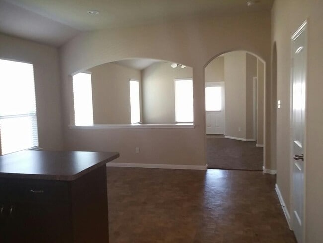 9451 Elliot's Ct in Conroe, TX - Building Photo - Building Photo