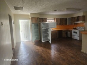 1817 Los Pinos Rd in Arcadia, FL - Foto de edificio - Building Photo