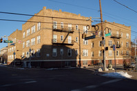 429-437 Broadway in Paterson, NJ - Foto de edificio - Building Photo