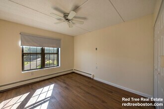 757 Highland Ave in Needham, MA - Building Photo - Building Photo