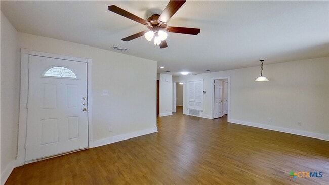 property at 2107 Magnolia Dr