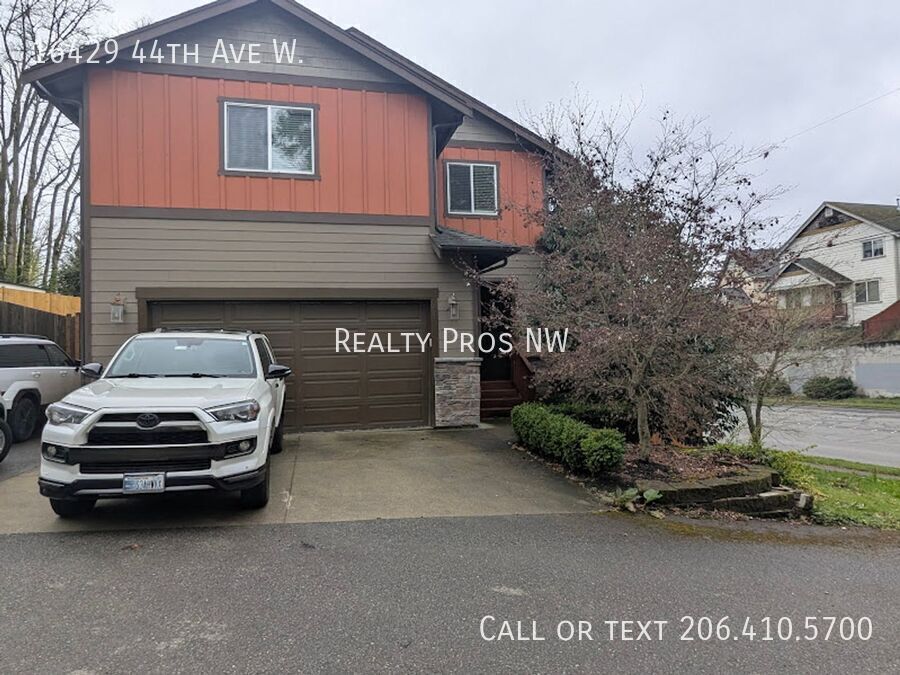 16429 44th Ave W in Lynnwood, WA - Building Photo