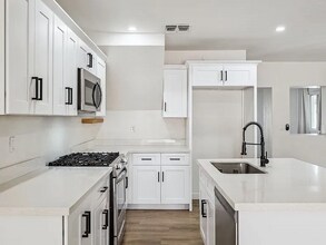 1609 E Montecito Ave in Phoenix, AZ - Building Photo - Building Photo