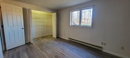 23 Old Stagecoach Rd in Epping, NH - Building Photo - Building Photo