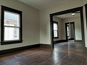 339 E South St, Unit 4 in Akron, OH - Building Photo - Building Photo