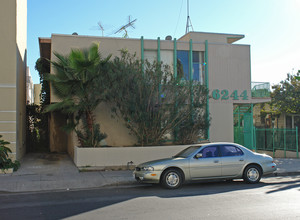 6244 De Longpre Ave in Los Angeles, CA - Building Photo - Building Photo