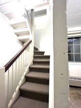 521 W 2nd Street - Leijona in Duluth, MN - Building Photo - Interior Photo