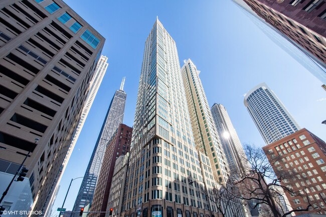 property at 57 E Delaware Pl