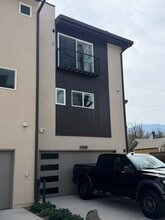 1746 Creek Edge Vw in Colorado Springs, CO - Foto de edificio - Building Photo