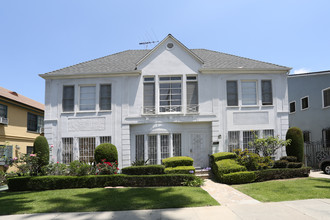 442-444 S Palm Dr in Beverly Hills, CA - Building Photo - Building Photo