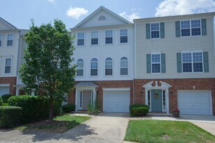 102 Chandler Chase Ct in Morrisville, NC - Building Photo