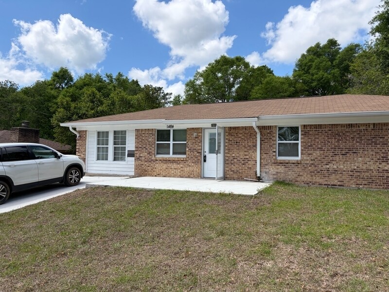1484 Van Delia Rd in Tallahassee, FL - Building Photo