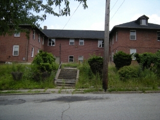 421 Ohio Ave in Clairton, PA - Building Photo - Building Photo