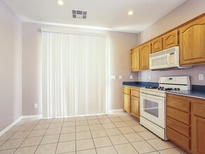 8413 Barossa Ct in Las Vegas, NV - Building Photo - Building Photo