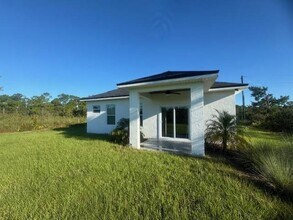 3121 Vista Brook Dr in Sebring, FL - Building Photo - Building Photo