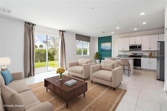 210 Tarpon Bay Blvd in Haines City, FL - Building Photo - Building Photo