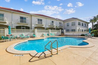 361 Royal Caribbean Ct in St. Augustine, FL - Building Photo - Building Photo