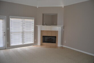 12242 Stately Oaks Cove in Arlington, TN - Building Photo - Building Photo