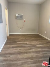 951 Menlo Ave in Los Angeles, CA - Building Photo - Building Photo