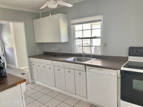 565 Prospect Ave in Little Silver, NJ - Building Photo - Building Photo