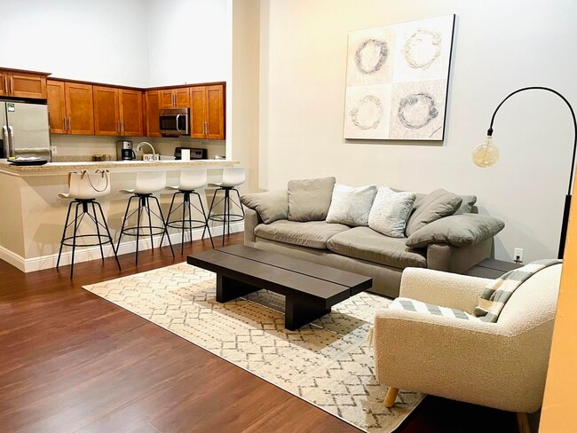property at 1317 Periwinkle Pl