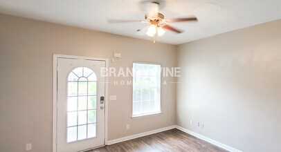 395 Haverhill Ln in Jonesboro, GA - Building Photo - Building Photo