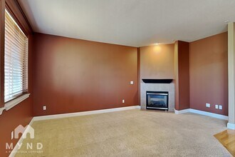 18002 NE 37th St in Vancouver, WA - Foto de edificio - Building Photo