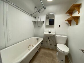 161 E 13th Ave in Columbus, OH - Building Photo - Building Photo