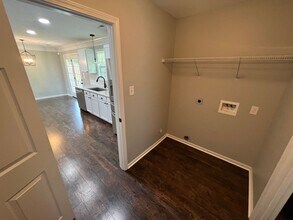 8425 Bowsong Ln in Powell, TN - Building Photo - Building Photo