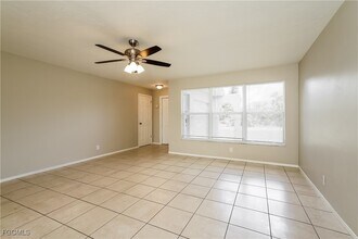 7323 Barragan Rd in Ft. Myers, FL - Building Photo - Building Photo