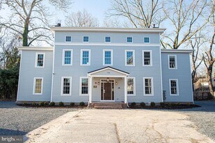 106 Colonial Ct in Salisbury, MD - Building Photo