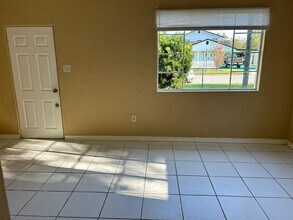 4246 Minoso St in Orlando, FL - Building Photo - Building Photo