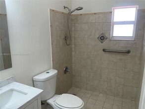 13017 SW 18th Terrace in Miami, FL - Building Photo - Building Photo