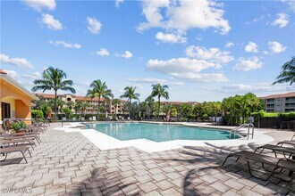 8331 Whiskey Preserve Cir in Ft. Myers, FL - Building Photo - Building Photo