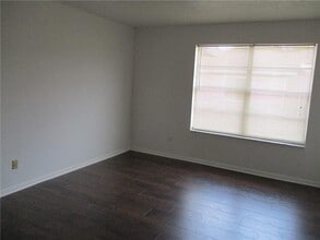 102 Westcliff Center St in Warner Robins, GA - Building Photo - Building Photo